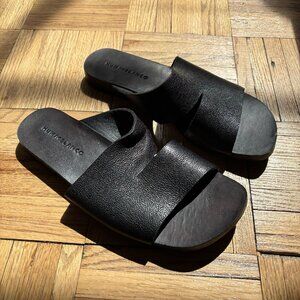 Huma Blanco Andres sandal